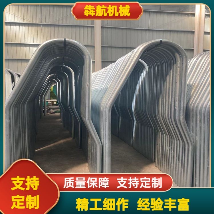 Benhang Machinery has a wide range of models and specifications for double bedroom corrosion-resistant hot-dip galvanized pipes used for dairy cows