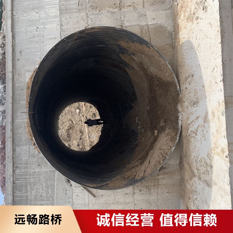 Large diameter steel corrugated culvert pipe, road bridge tunnel, metal drainage and sewage culvert pipe assembly and assembly