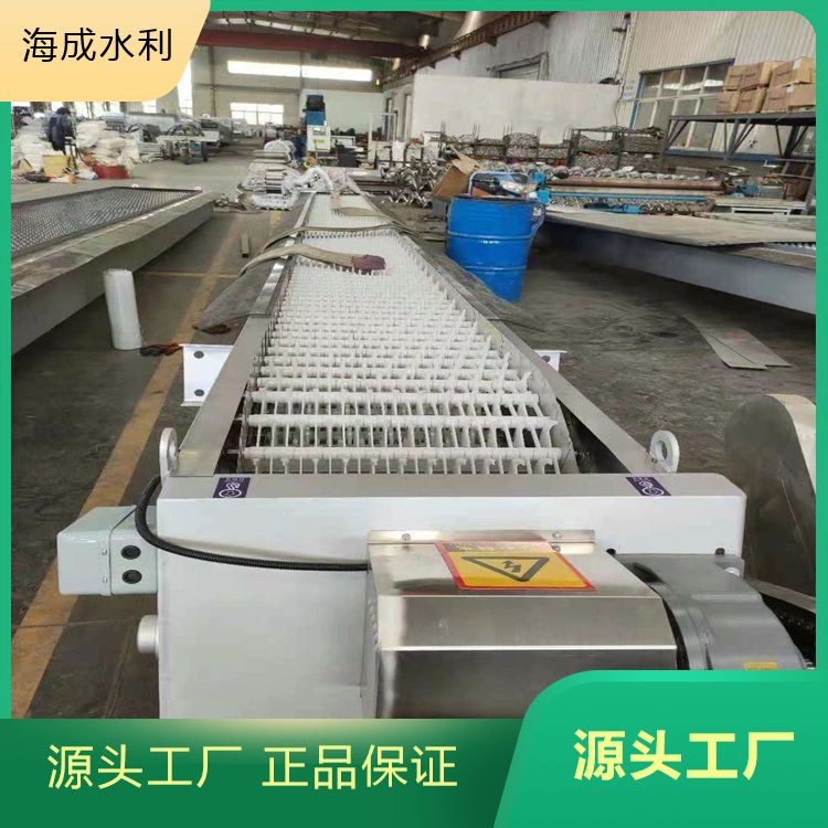 Haicheng Water Conservancy Factory Directly Supply Trash Rack Steel Grille Gate Steel Trash Cleaning Machine