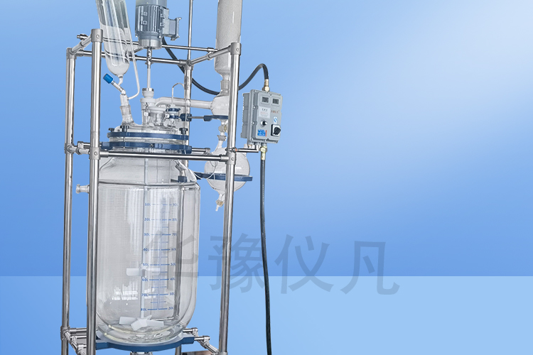 Explosion proof vacuum double-layer glass reaction kettle distillation extraction purification stirring device