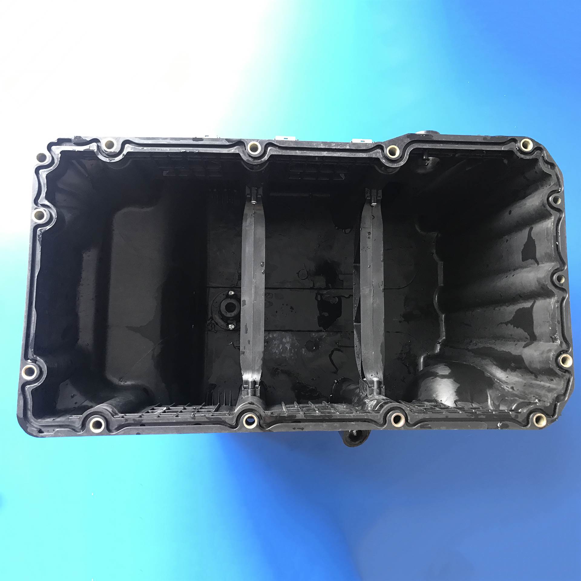 山南奔驰泵车原厂配件现货供应 河北欧辰