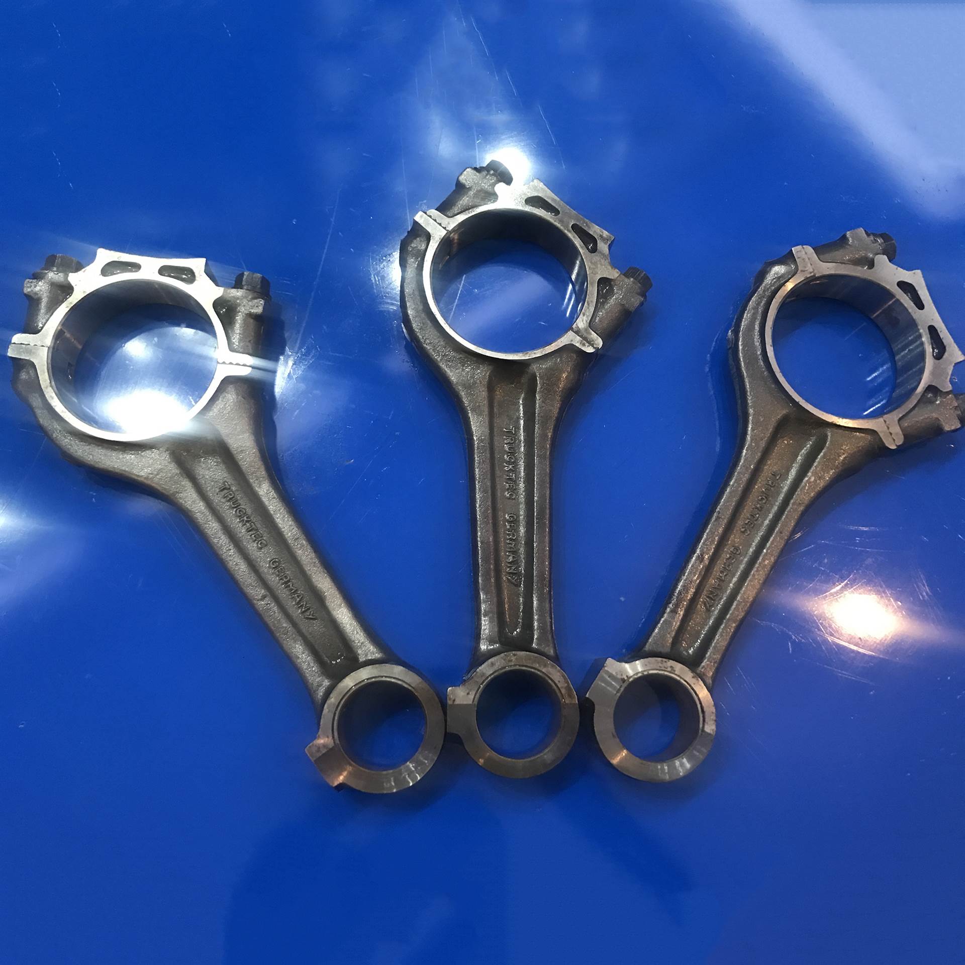 巢湖中联奔驰泵车配件现货销售 河北欧辰