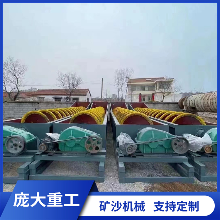 Jiaolong sand washing machine manufacturer is sturdy and durable, with low power consumption and automated operation