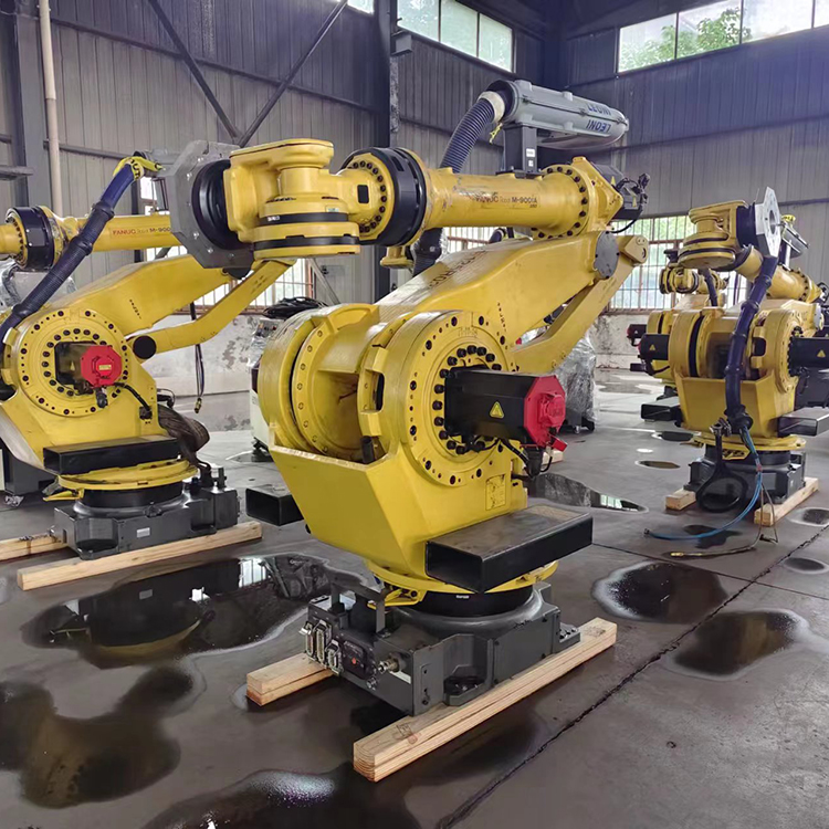 Pengju supplies FANUC Robot used palletizing robot universal manipulator injection molding