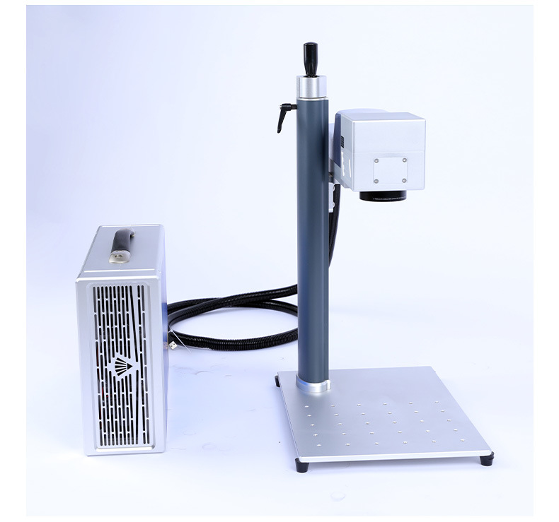 Qingdao Xingcheng Laser Small Split Laser Marking Machine Metal Jewelry Ring Laser Engraving Machine