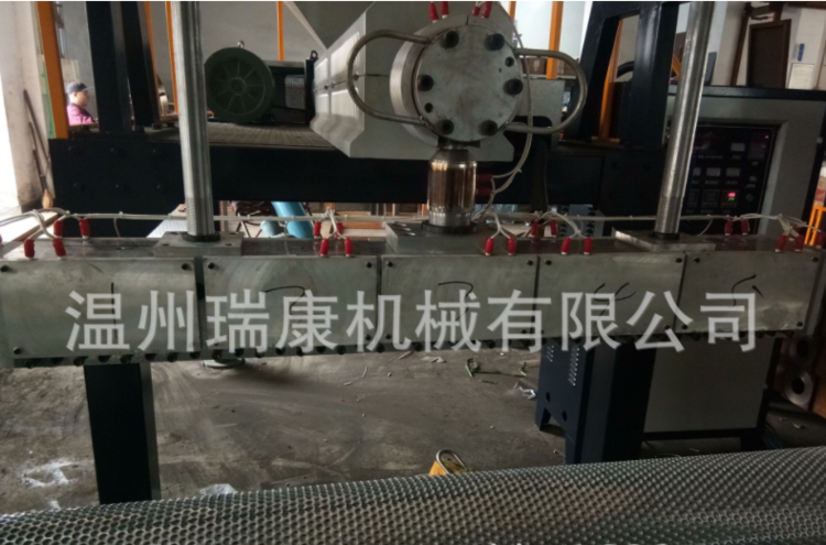 Wenzhou Ruikang Machinery Co., Ltd. Equipment High Output Air Cushion Film Unit HDPE