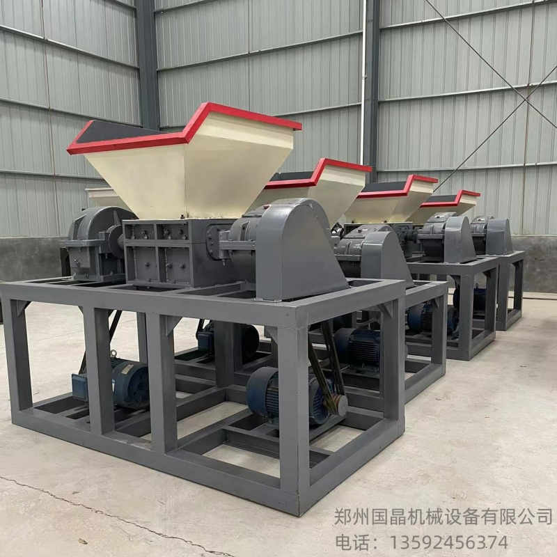 Cardboard, corrugated paper, copy paper, building template, wooden block, newspaper, four axis shredder, imported large national crystal machinery