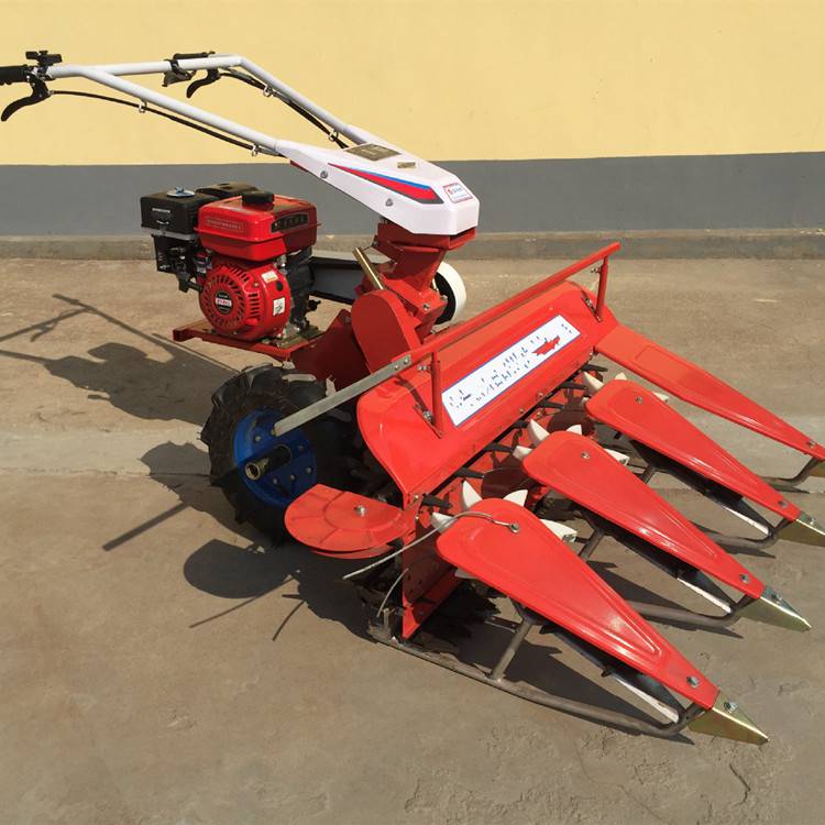 Fresh corn stalk diesel harvester, one meter wide rice and wheat harvester, wheat harvester