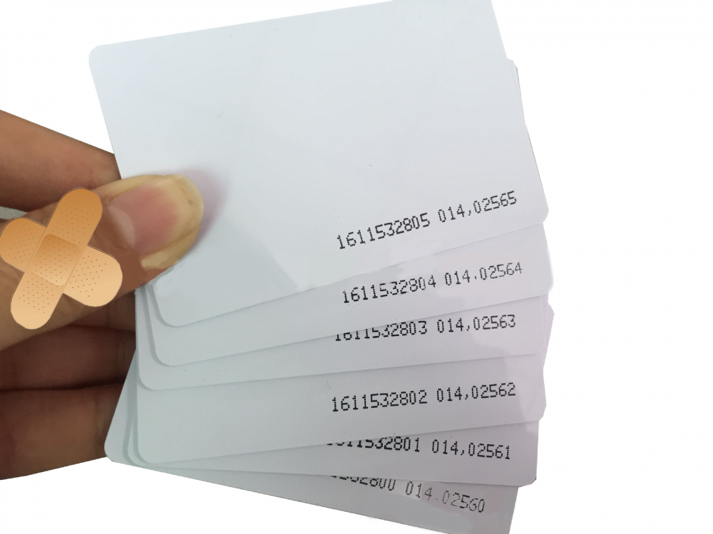 Serial ID Standard White Card 18 Digit Format ID Serial Key Chain Printing Card Customization ID Segment Customization