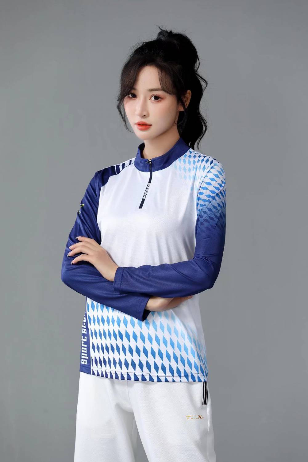 Quick drying autumn  winter long sleeved table tennis badminton jacket top casual sports volleyball half zipper