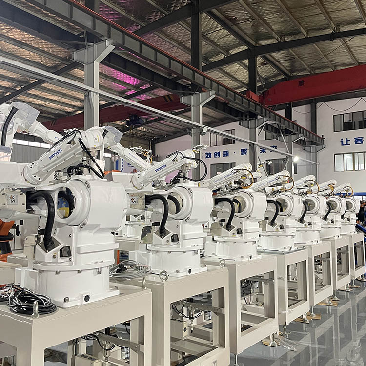 Pengju Second hand Yaskawa Robot MCL20 Spray Robot Provides Debugging Training and Warranty